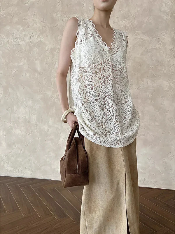 plus Size Summer Loose Sleeveless V-Neck Lace Trim Atmosphere Versatile Tank Top for plus Size Women Special Large Size Outer...