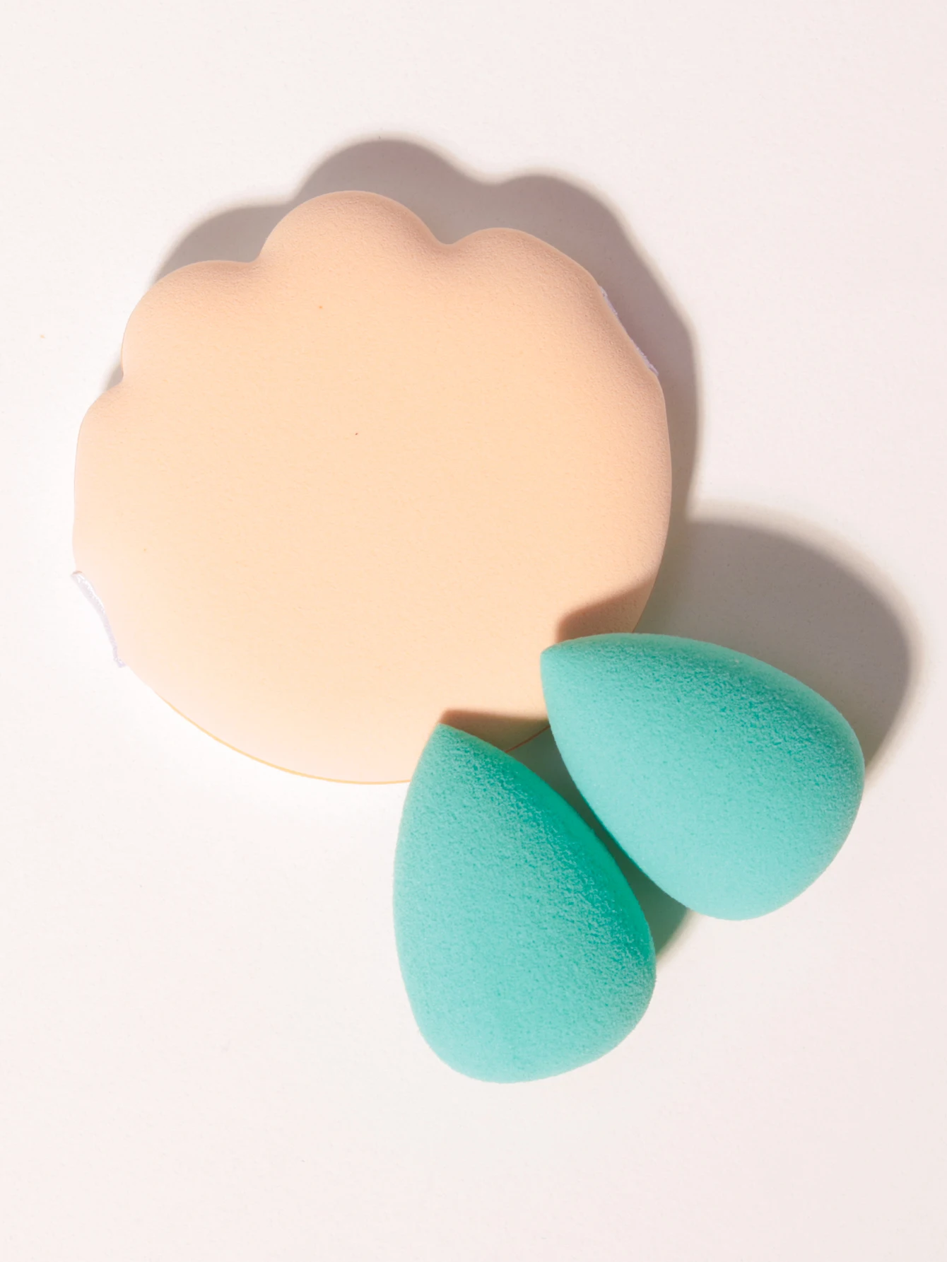 건식 및 습식 겸용 메이크업 스펀지 3세트, 재사용 및 세탁이 가능하며 데일리 메이크업 번짐을 위한 페이셜 메이크업 도구