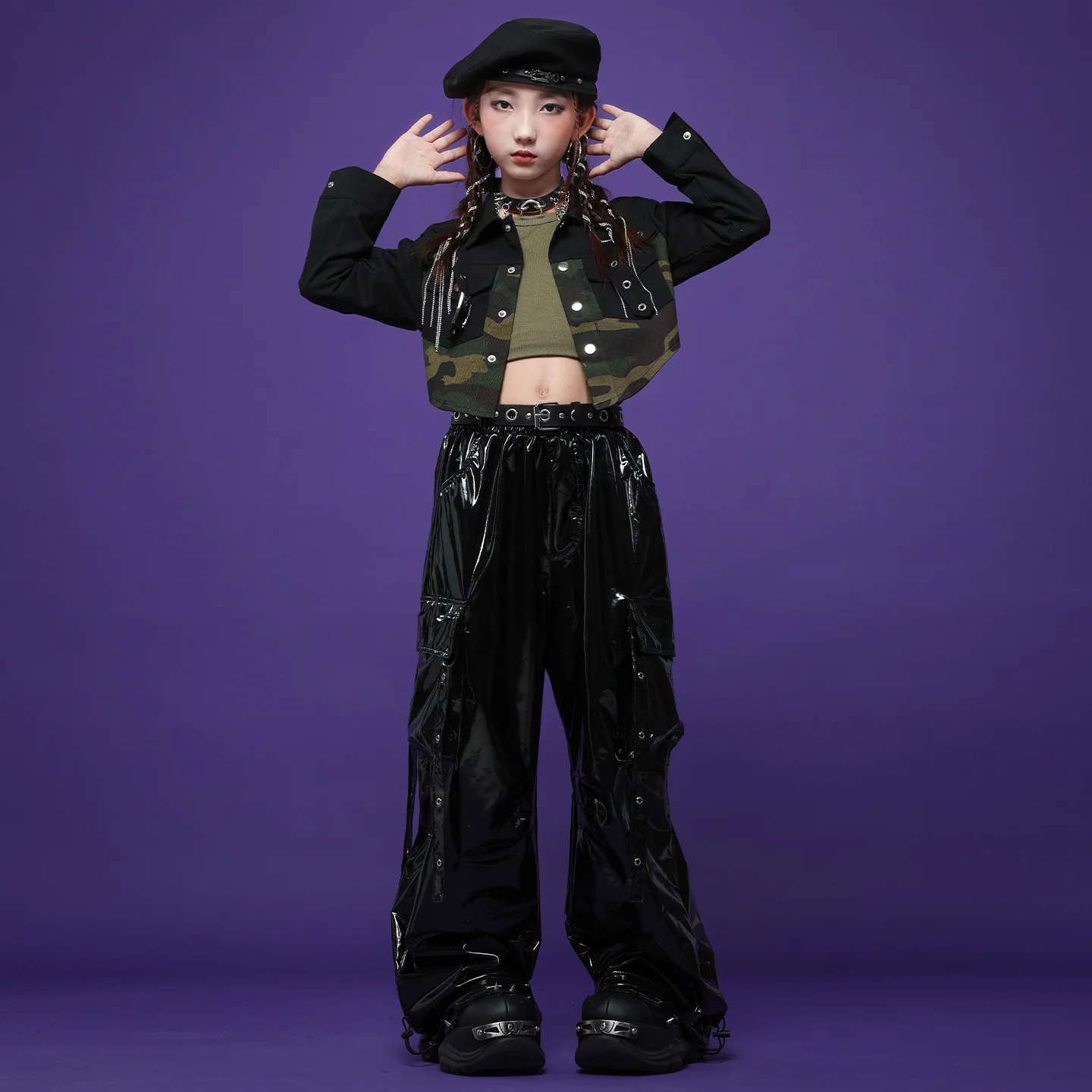 

Kid Kpop Hip Hop Clothing Black Camo Belt Crop Shirt Top Street Faux Leather Strap Cargo Pants for Girls Dance Costumes Clothes