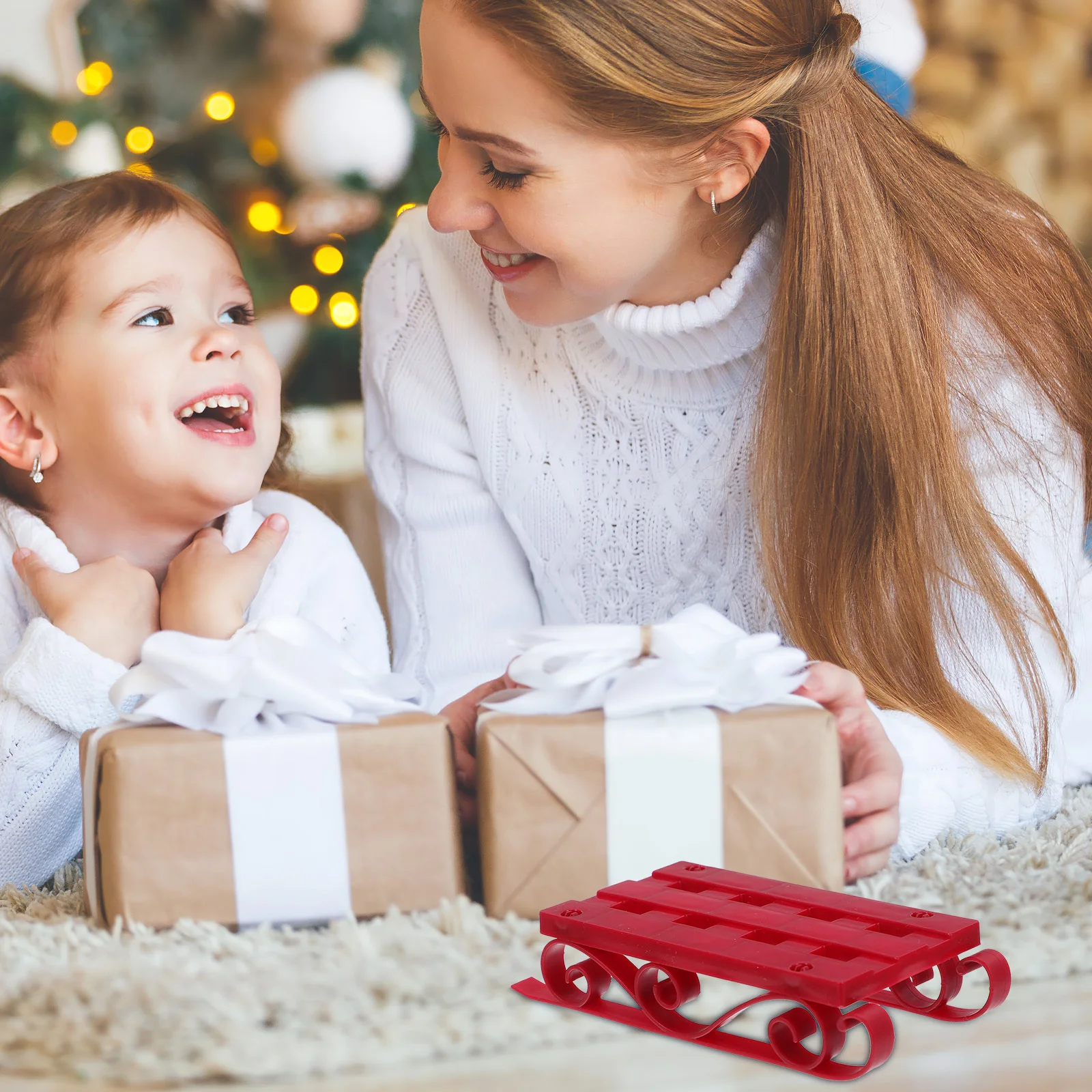 

6Pcs Mini Sleigh Decoration Plastic Christmas Desk Decor Small Holiday Sled Ornaments Tabletop Xmas Shelf Adornments Festive