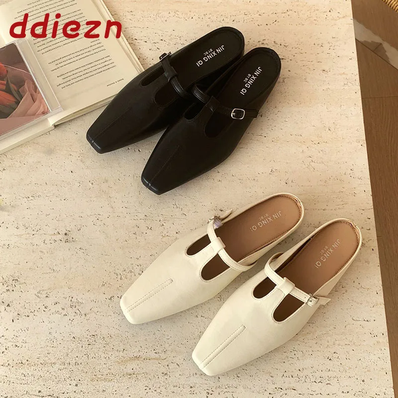 

Fashion T-Strap Ladies Flats Slippers Shoes Outdoors Summer Beach Comfort Female Slides Non-Slip Women Flat Mules Shoes Slippers