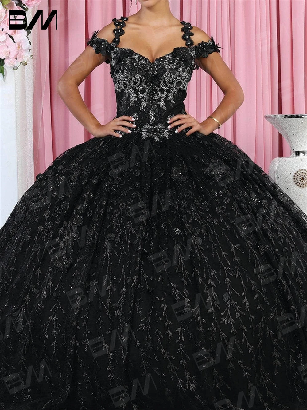 Robe de RhQuinceanera initiée au froid, bretelles ornées, appliques en dentelle, robes de cocktail, 2023