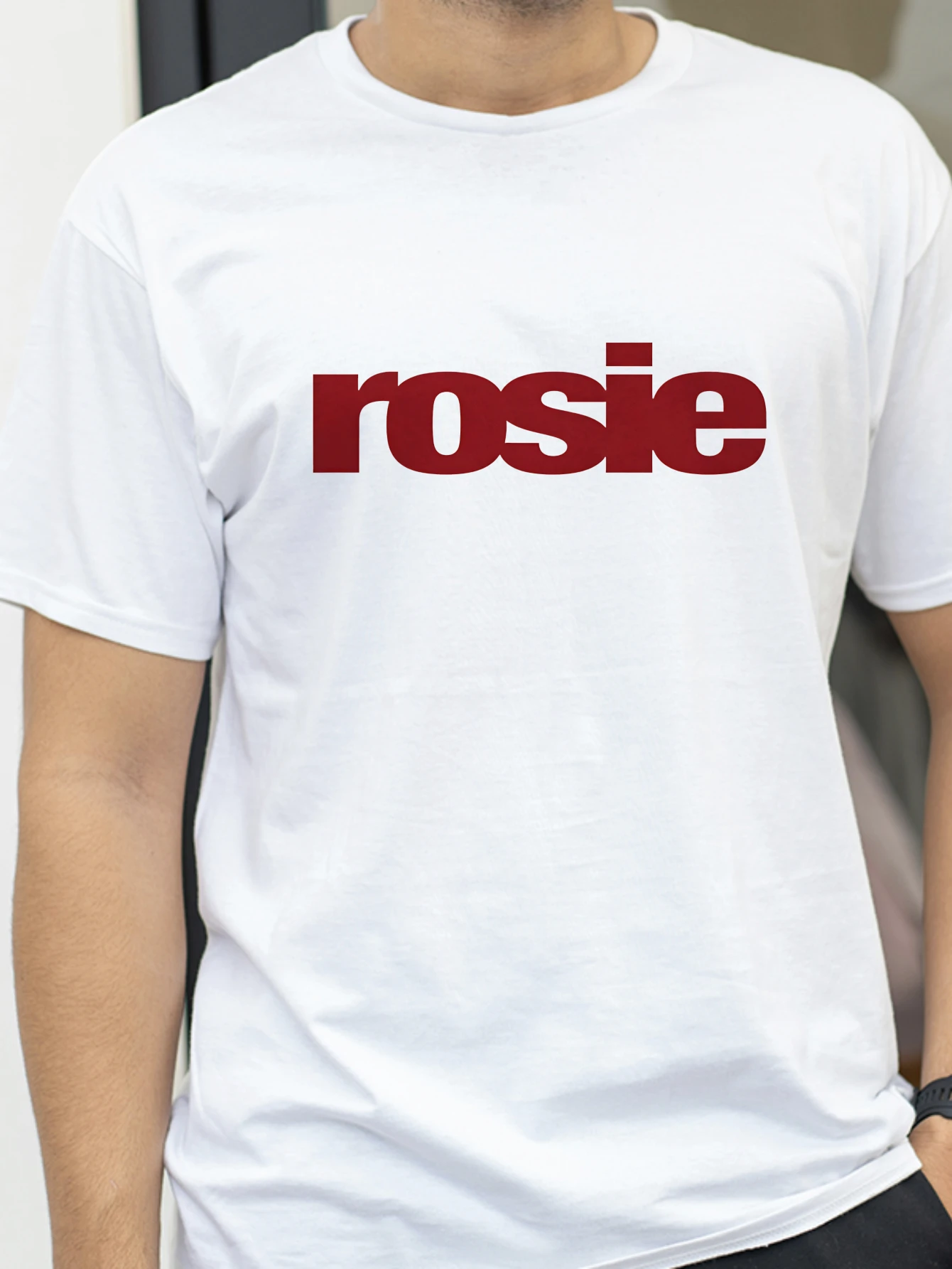 

Rosie print Graphic Women's T-Shirt New Album Number One Girl Same T Shirt Men women Clothing Harajuku tees Short Sleeve tees