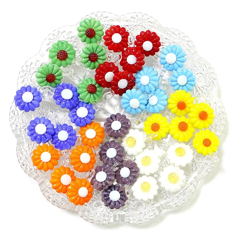 

5pcs Mini Daisy Glass Charms Colorful Tiny Sun Flower Pendant DIY Craft Supplies Perfect Holiday Party Gifts for Handmade Lovers