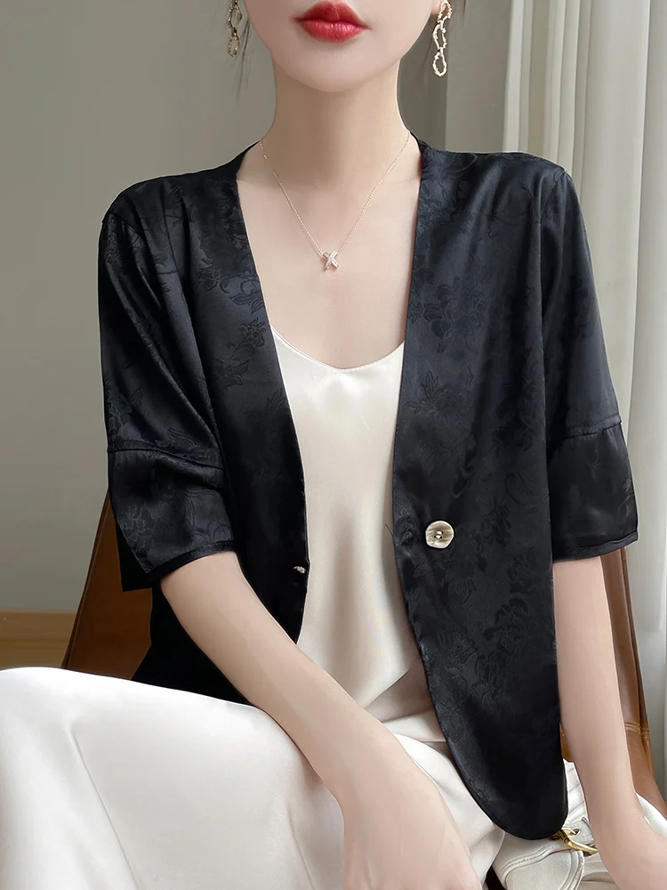 

New Chinese Sle Satin ort Sve Collarl Women's Suit Jaet Summer 2025 Imitation Acetate Embroidery National Sle