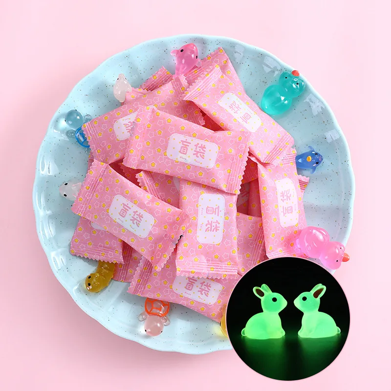 

10PCS Cute Mini Simulation Night Glow Animal Blind Box Toys Action Surprise Play Figures Fake Candy Guess Blind Bag Kids Gifts