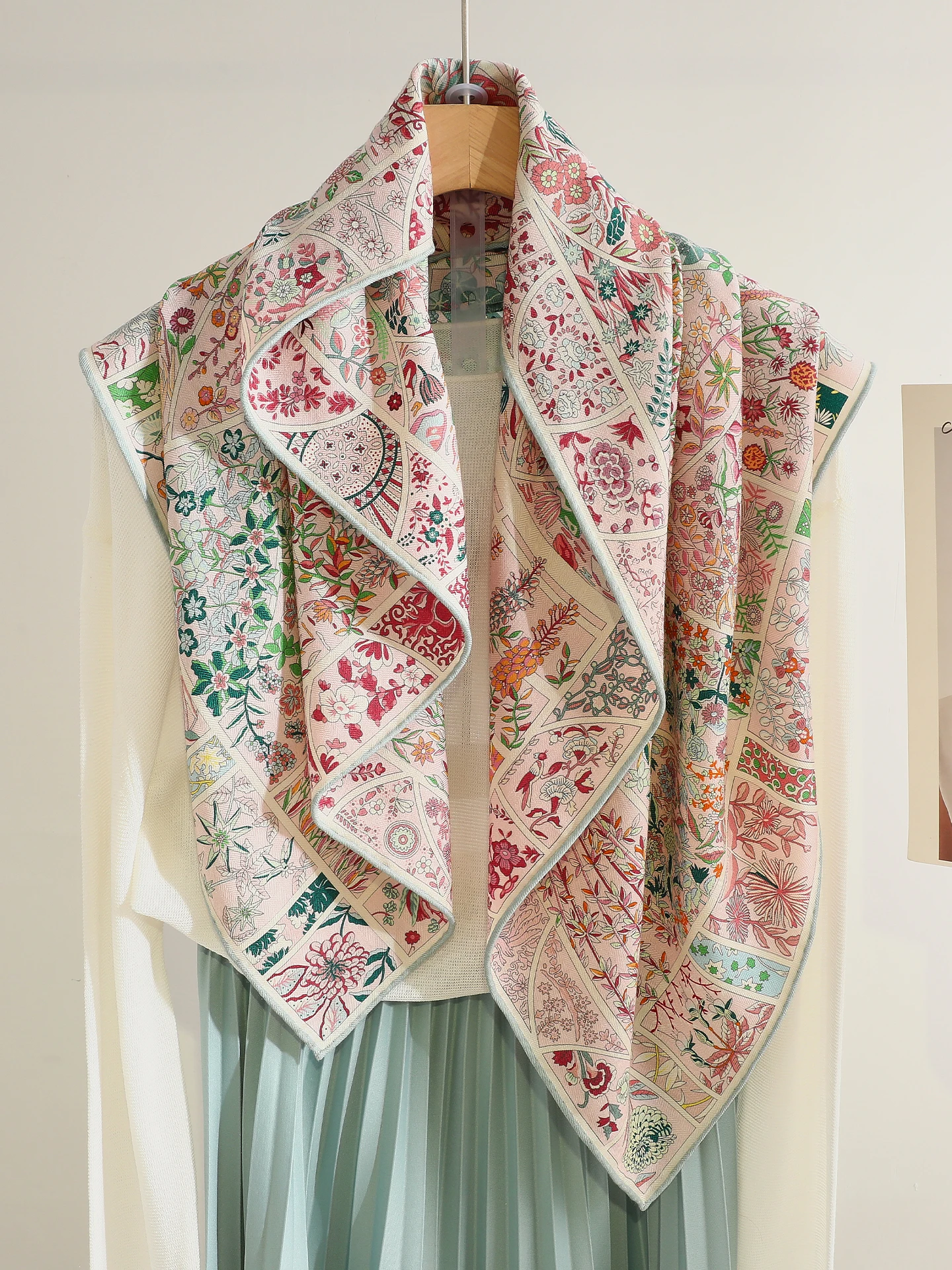 silk-wool-floral-print-scarf-women's-vintage-versatile-high-end-feeling-silk-scarf-mom's-shawl-neck-protection-large-square-s