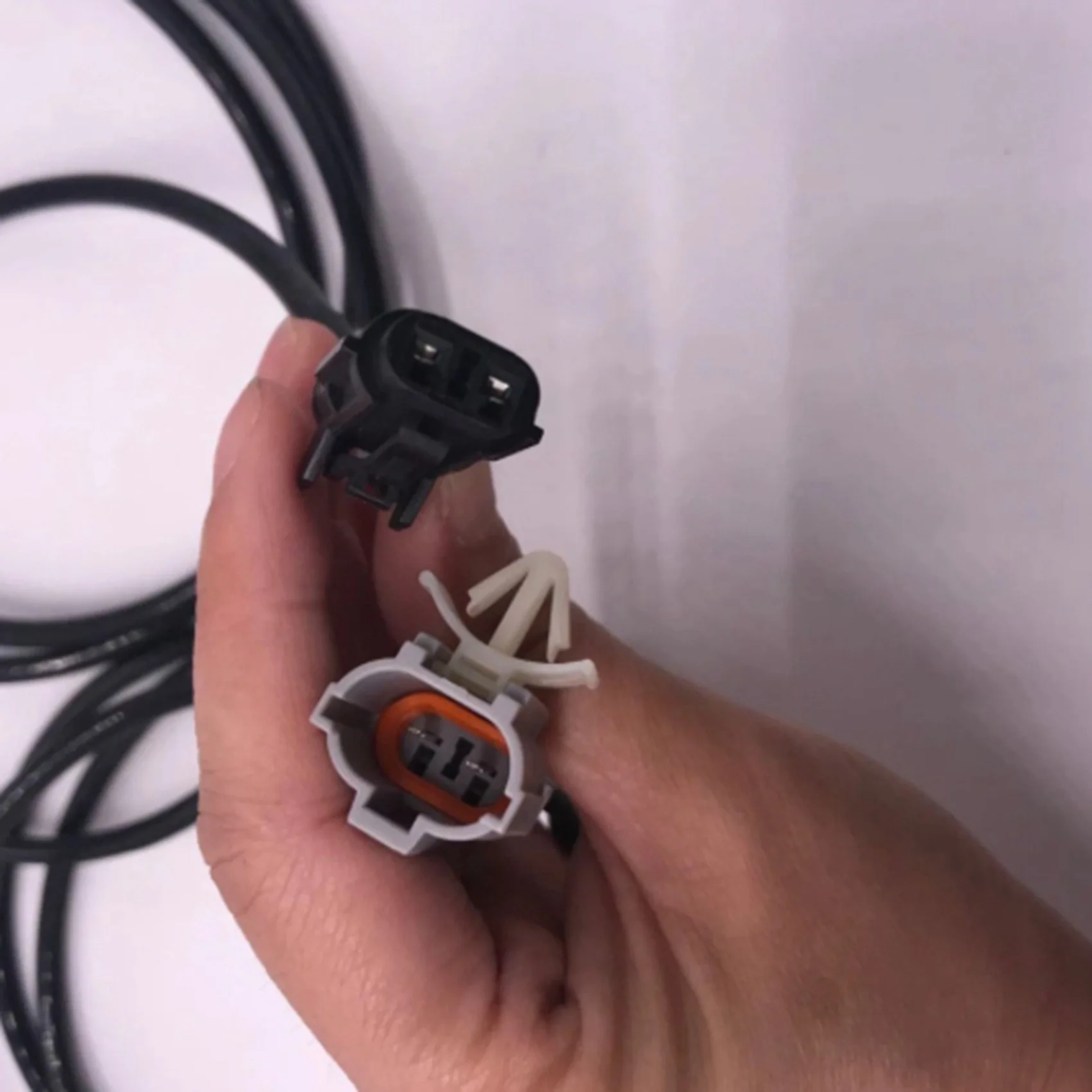 

6 шт. новый датчик скорости колеса ABS MK585279 + MK585280 задний левый и правый для Mitsubishi FUSO CANTER PRESTIJ FURO/5