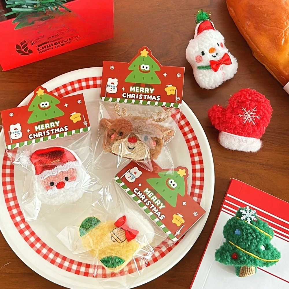 Brooch Pin Christmas Plush Cute Sweet Bag Charm Glove Clothing Decoration for Girls Red Green White Lightweight Cute