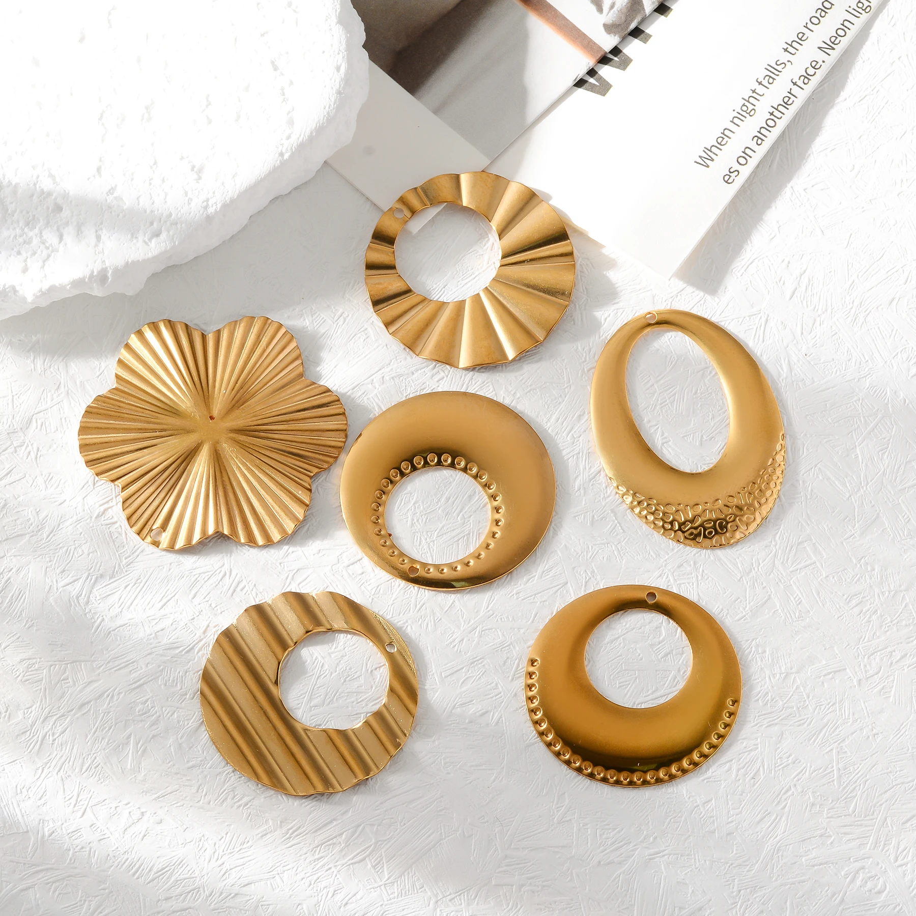10 Stück Gold Ohrring Charms Edelstahl Schmuck Herstellung Charms für DIY Link Komponenten Ohrring Halskette machen finden 15 Stil – Detail 1