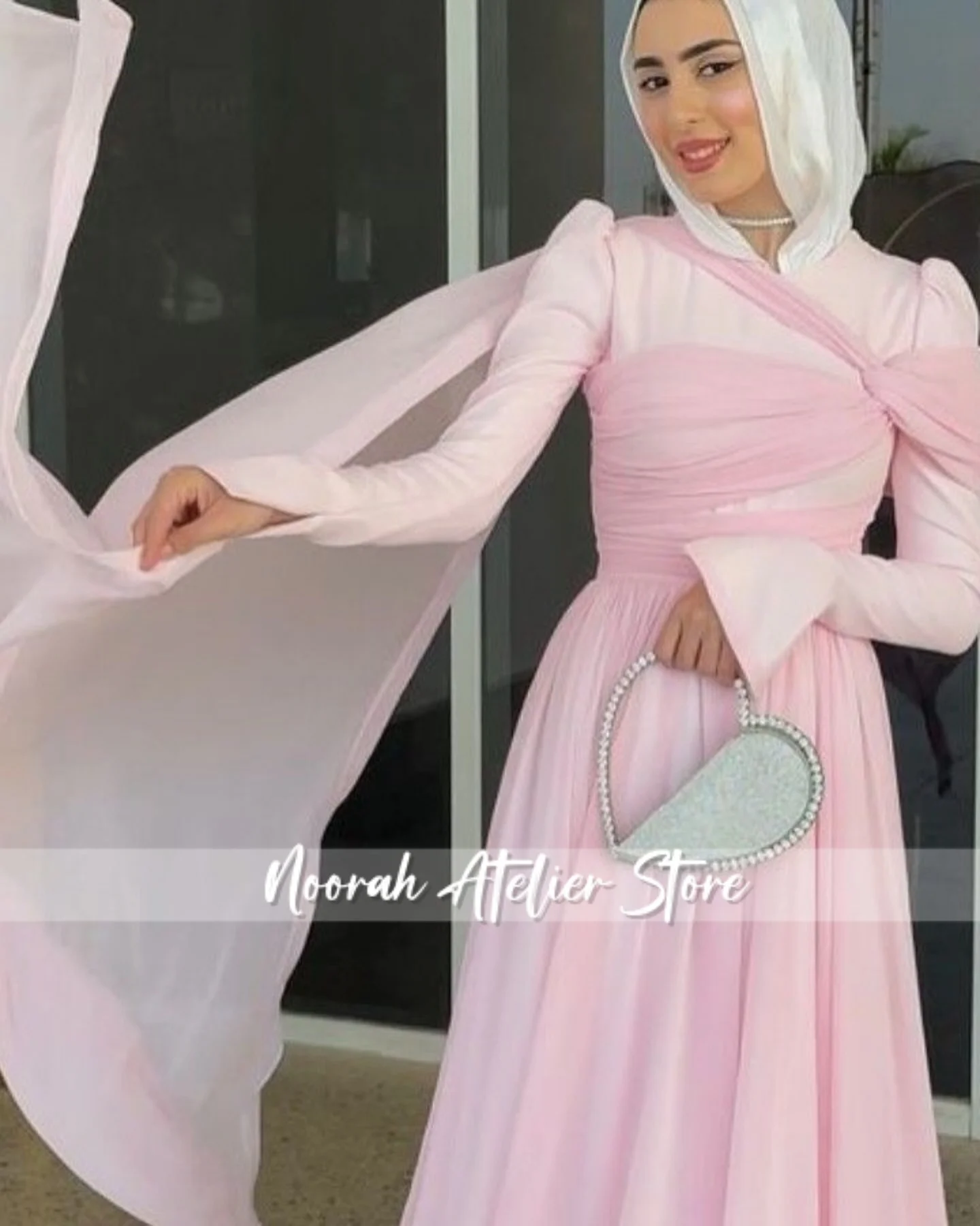 Hellrosa lange Ärmel, luxuriöse Abendkleider 2025, Damen-Dubai-Aline, bodenlang, Promi-Partykleid, Abschlussballkleid, individuell gestaltet