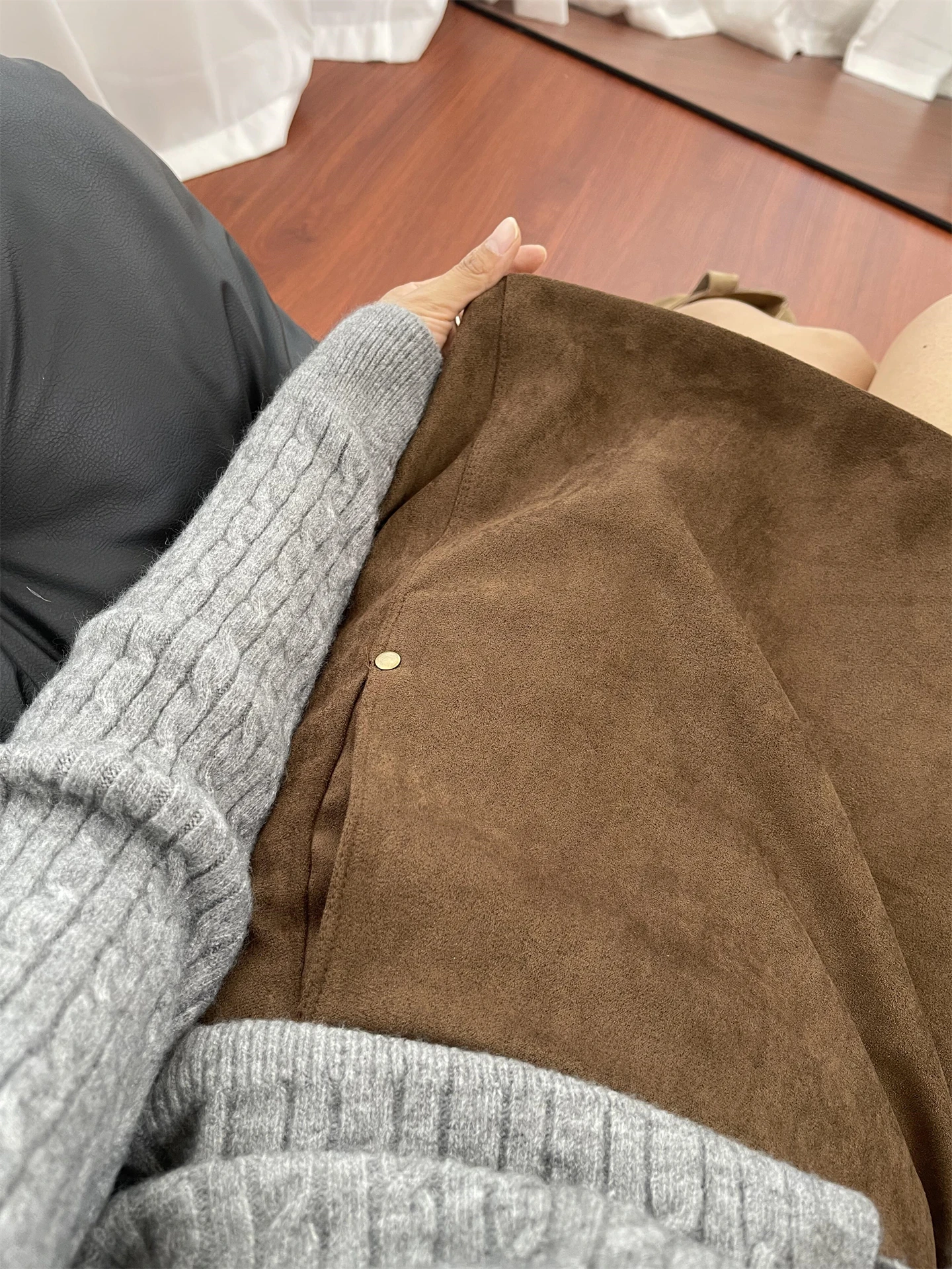 

Женская ретро-юбка из замши больших размеров, с высокой талией, А-силуэт, прикрывающая бедра, повседневная, весна-лето, короткая юбка