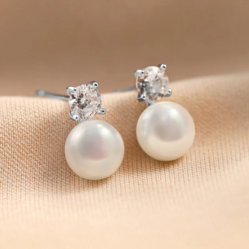 

Round Strong Light Freshwater Pearl Stud Women S925 Sterling Silver Needle Earrings French Style Jewelry