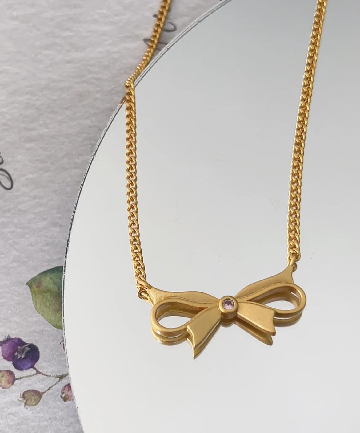 عبر الحدود الأزياء الأوروبية والأمريكية الحد الأدنى القوس قلادة المتخصصة تصميم مجوهرات متعددة الاستخدامات المبيعات المباشرة والجملة