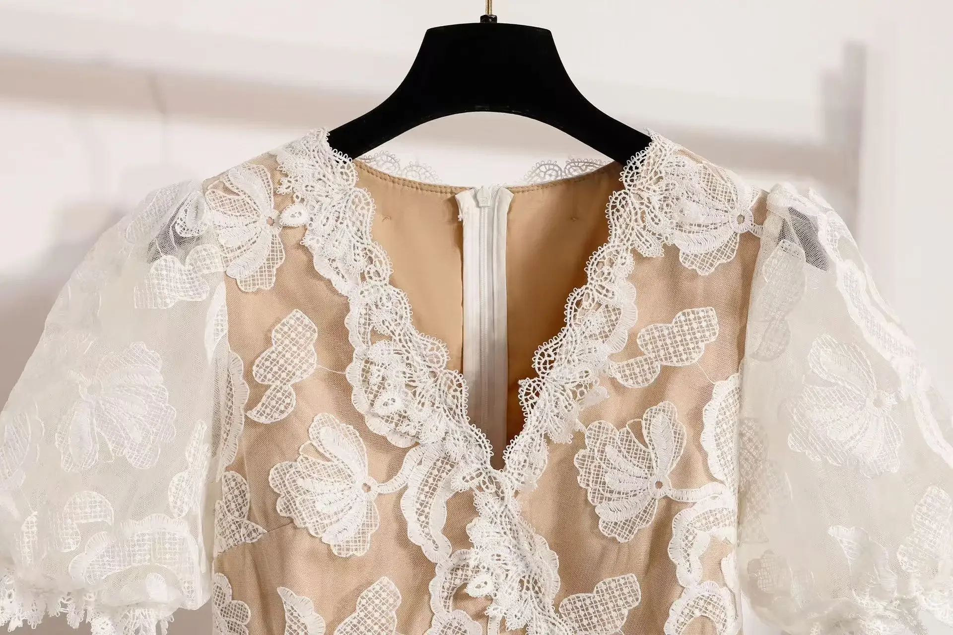 우아한 자수 Tulle 이브닝 드레스 여성 여름 버블 짧은 소매 공식 행사 Tulle Prom Party 미디 롱 드레스