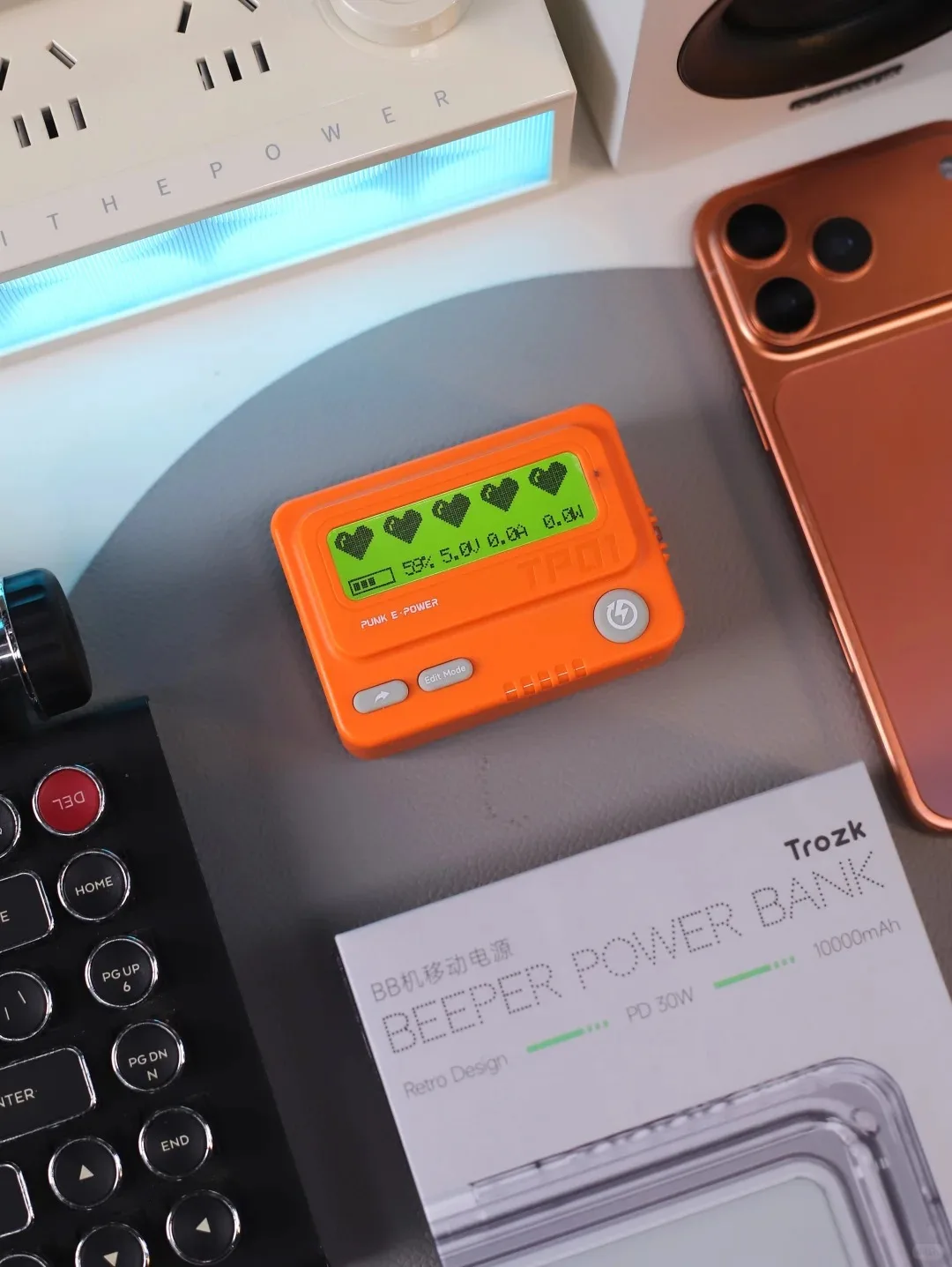 Orange Retro Power Bank 10000mAh - 30W PD Fast Charging