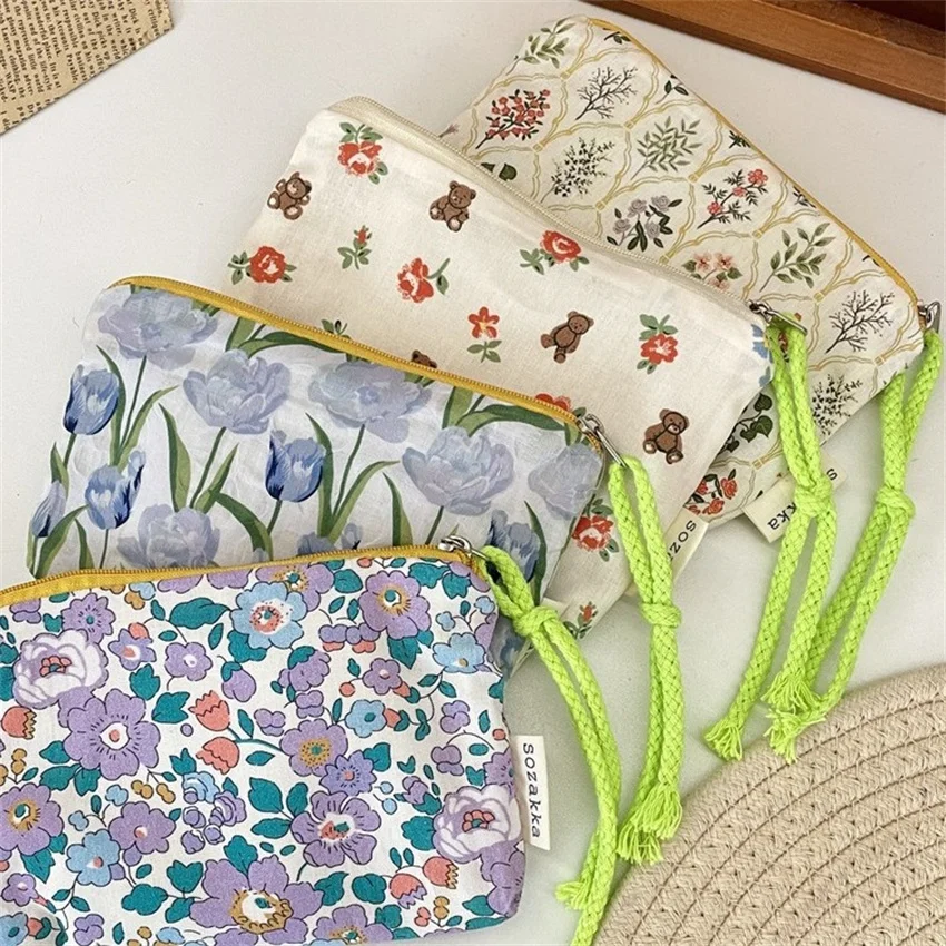 Cute Floral Travel Small Thing Cosmetic Lipstick Portable Storage Bag Women Purse Key Jewelry Organizer Tote Handbag Pouch Bags
