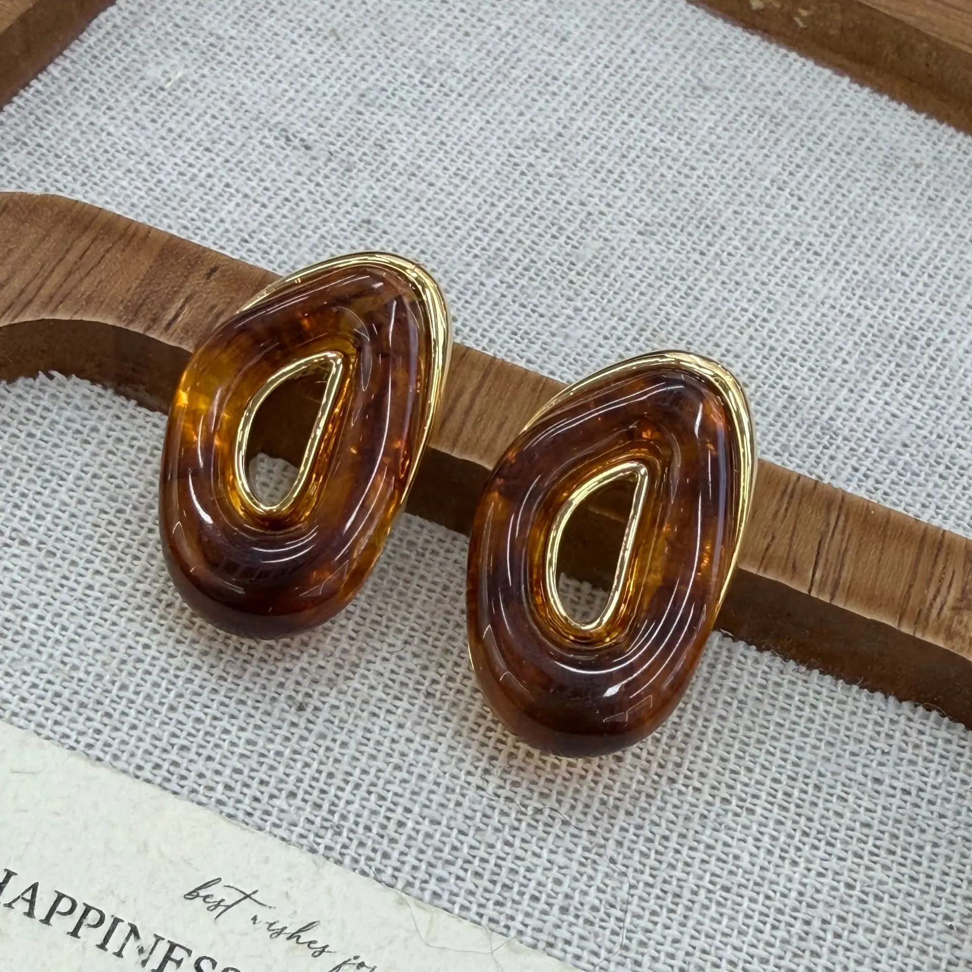 أقراط دائرية غير منتظمة عصرية للسيدات 2026 #2