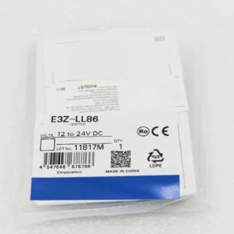 

Brand New Original Spot physical E3Z-LL86 LL61 LL81 switch Fast Shipping