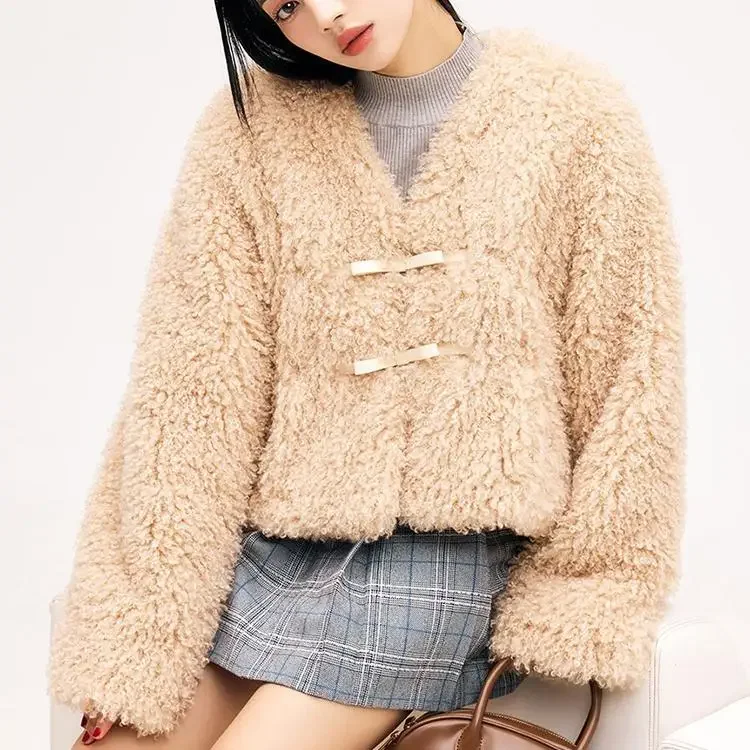 Japanese Style Short Faux Fur Coat Women's Autumn and Winter Elegant Warm V-neck Plush Coat Lady Sweet Fur Jacket Women New