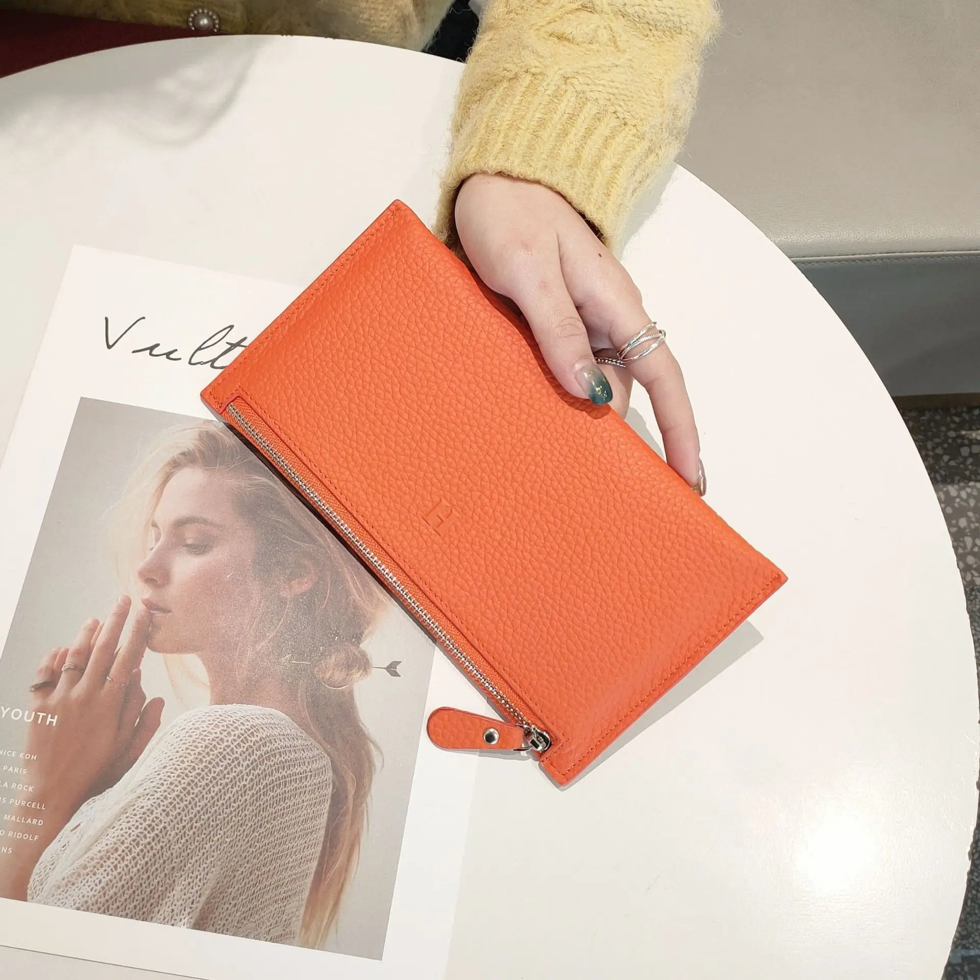 2023 New Ladies Wallet Money Clip Card Bag Clutch Bag Head Layer Cowhide Large Capacity Long Money Bags