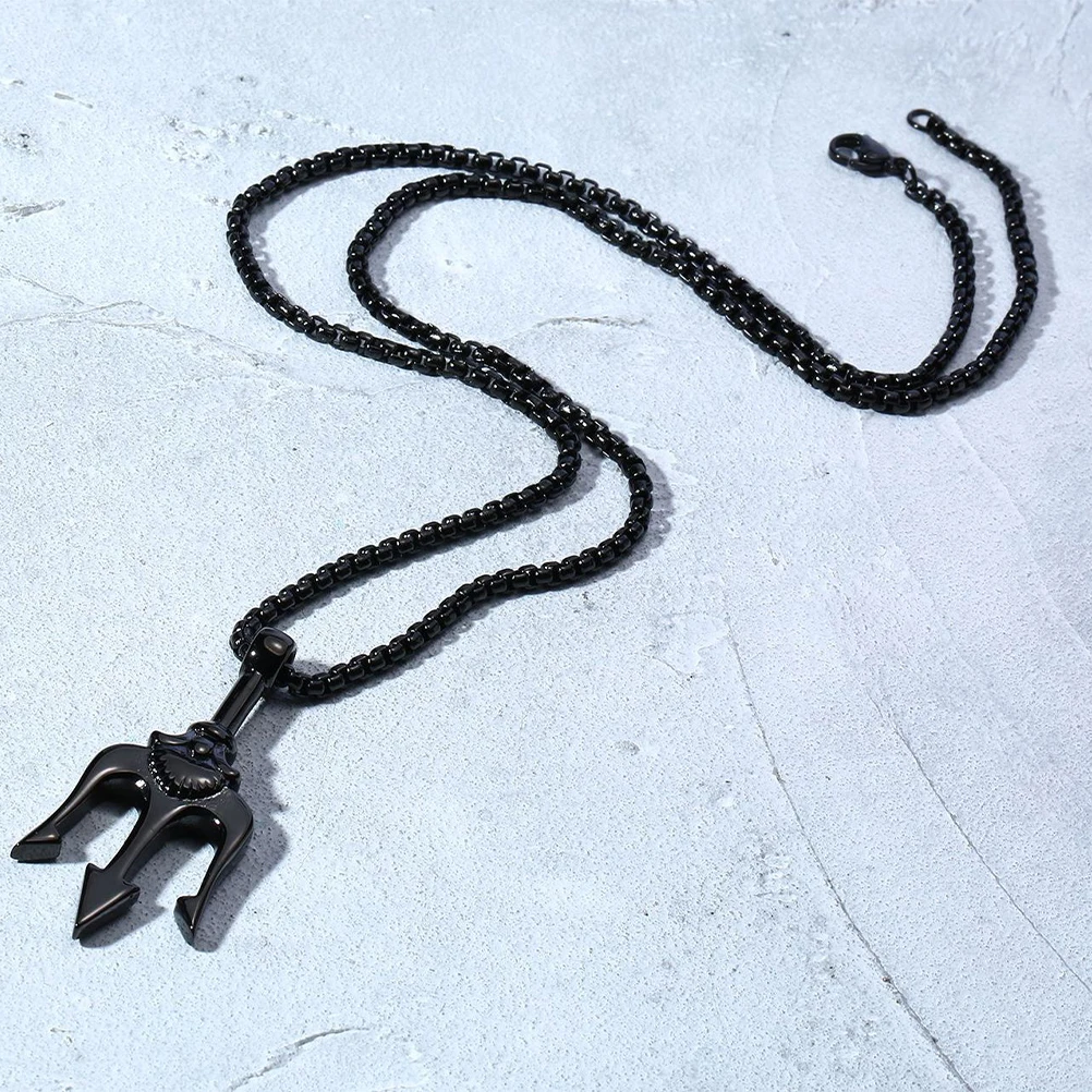

Fashion Trident Pendant Necklace Necklaces Decoration Western Style Black Jewelry