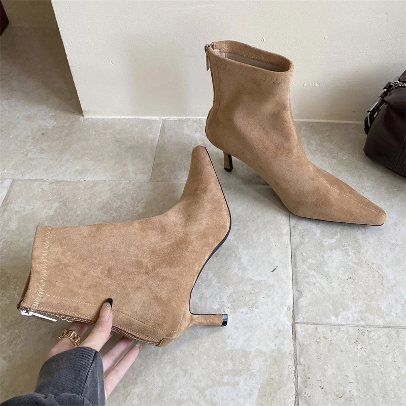 Eilyken موضة الشرير أشار تو المرأة حذاء من الجلد كعب رقيق سستة أحذية الخريف الشتاء أنيقة تشيلسي الجوارب القصيرة