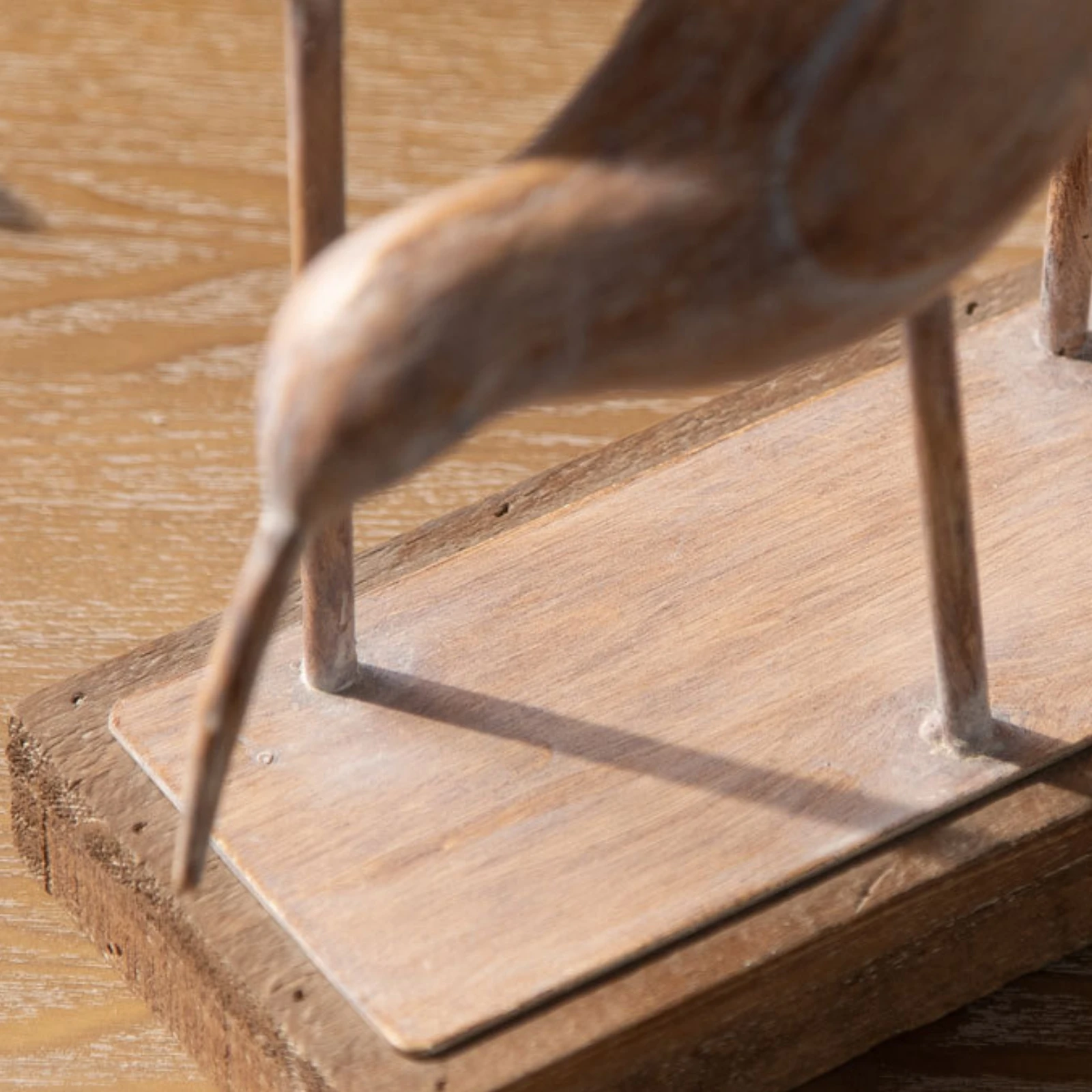 adorno-de-pajaro-con-base-de-madera-escultura-de-gorrion-estilo-vintage-decoracion-de-habitacion-acabado-marron-estatua-de-criatura-inspirada-en-la-naturaleza