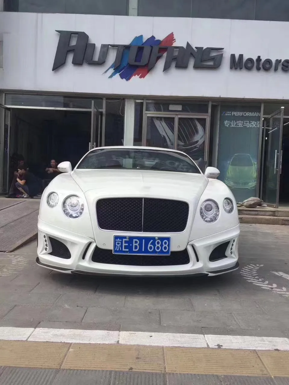 

suitable for Bodykit Bentley Continental GT 2012-2014 Facelift WD Front Rear Bumper Side Skirts Spoiler Body Ki
