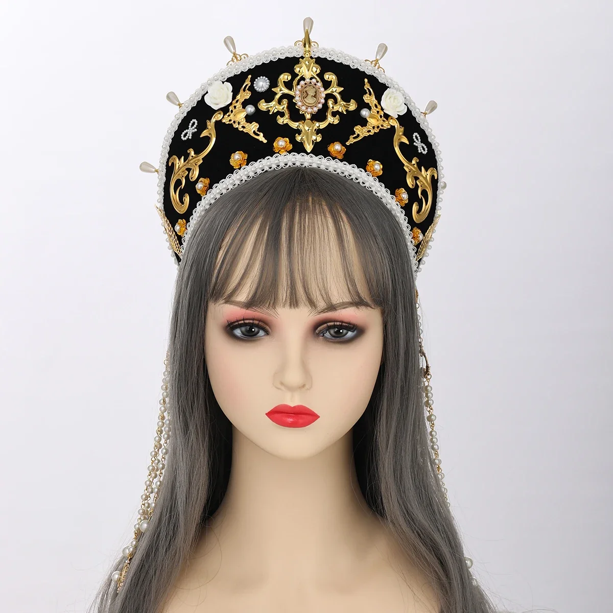 Tudor Crown Headpiece ผู้หญิงคอสเพลย์ยุคกลาง Coronet
