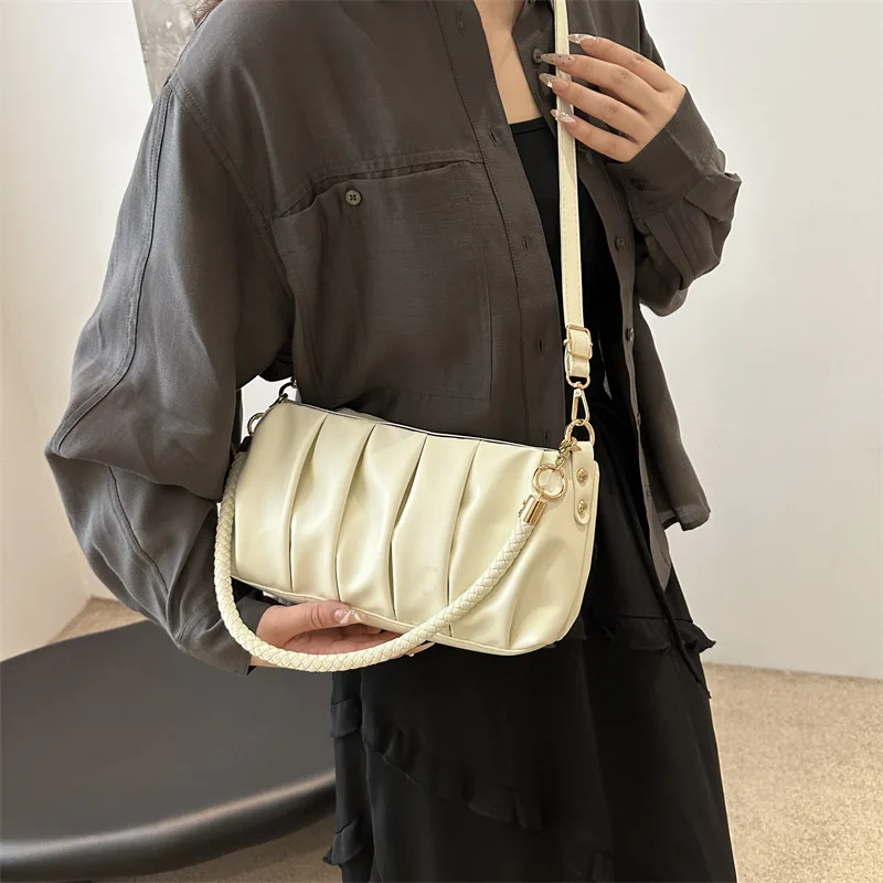 

2025 New Women's Pleated Underarm Bag, Chic Cloudlike Crossbody Purse, Soft Faux Leather Adjustable Sling for Daily Use & Dating