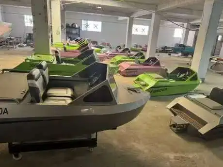 Attrezzatura per giochi d'acqua Barca elettrica MIni Jet Boat Go Kart Boat per Water Club