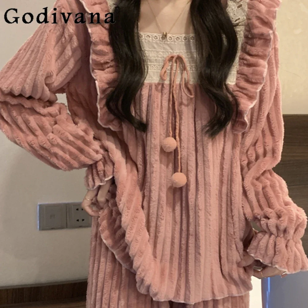 

Court Style Coral Fleece Pajamas Women Autumn Winter Korean Version Lace Pyjamas Women Sweet Princess Flannel Sleepwear