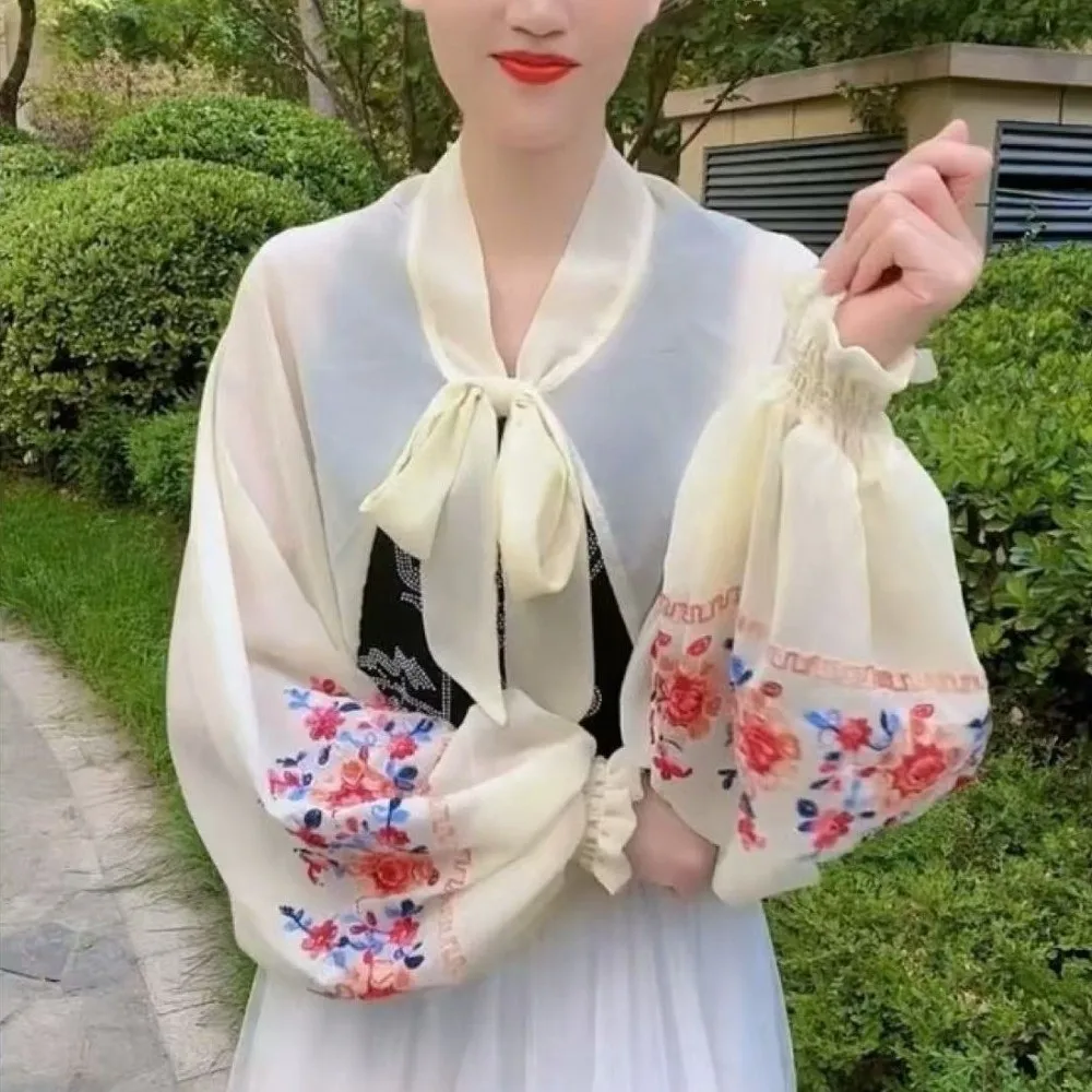 

Exquisite Breathable Flower Shawl Embroidered Polyester Sunscreen Scarf Thin Large Seaside Vacation Cloak Gift