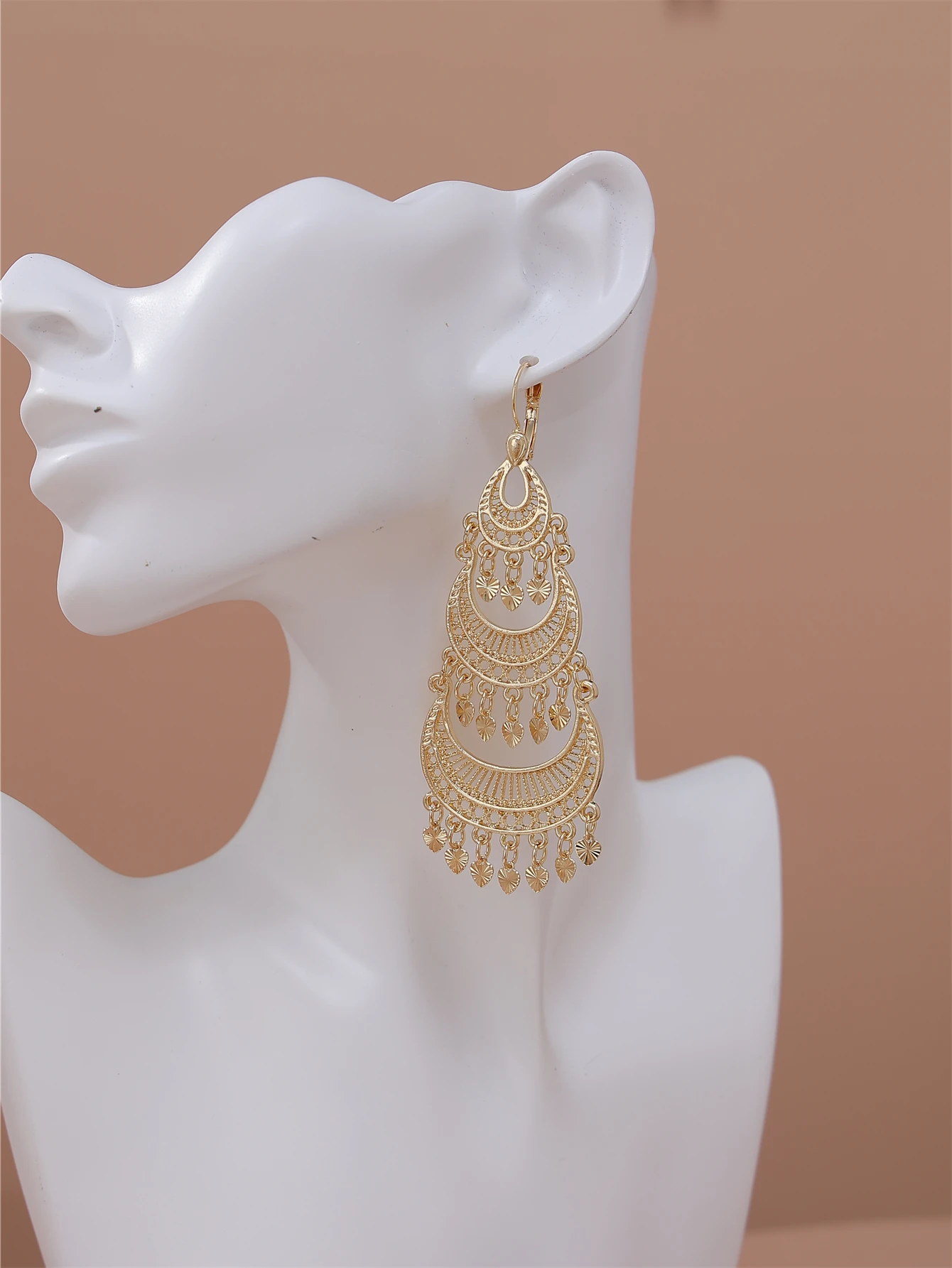 French Romantic Moon Shaped Long Earrings Water Drops Hollow Out Pattern Ear Accessories Moroccan Bride Jewelry