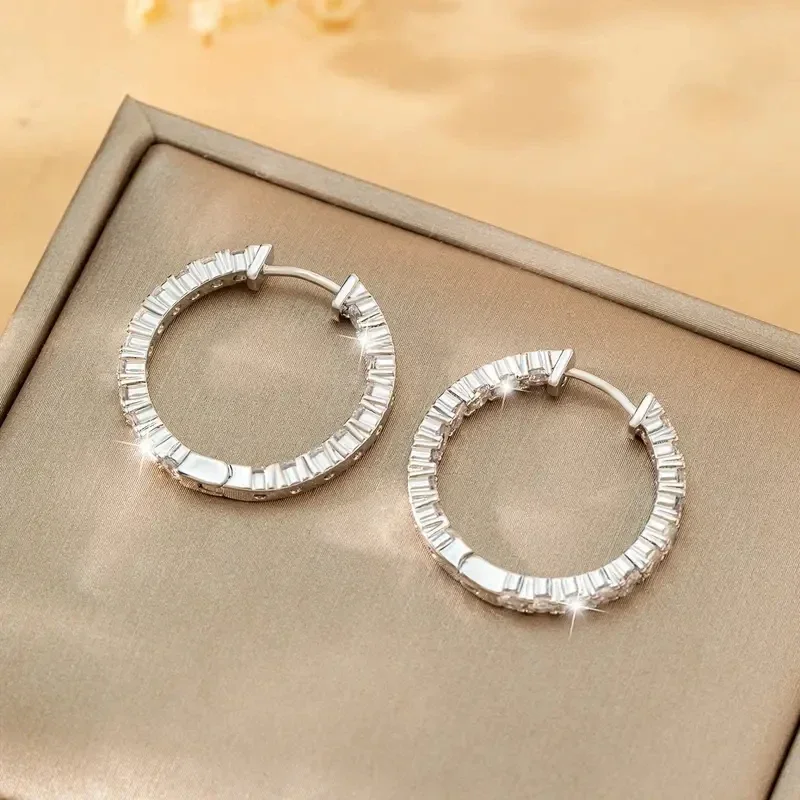 Huitan Simple Luxury Circle Earrings for Women Full with Cubic Zirconia Daily Wear Elegant Female Hoop Earrings Fashion Jewelry