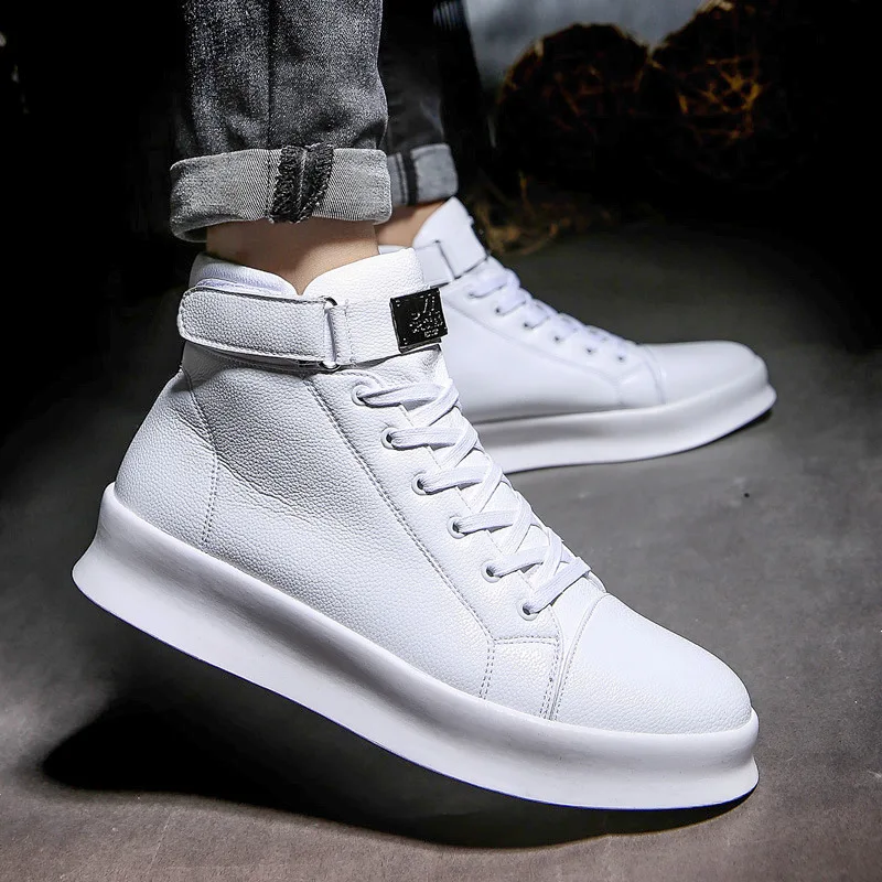 Men Luxury White Short Boots 2024 Autumn Winter British Fashion Anti Slip Comfortable Lightweight Work Boots Sports Casual Shoes