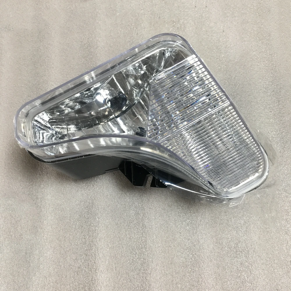 

Фара 7138041, совместимая с погрузчиками Bobcat S450, S510, S530, S550, S570, S590, S595, S630, S650, S740, S750, S770, S850