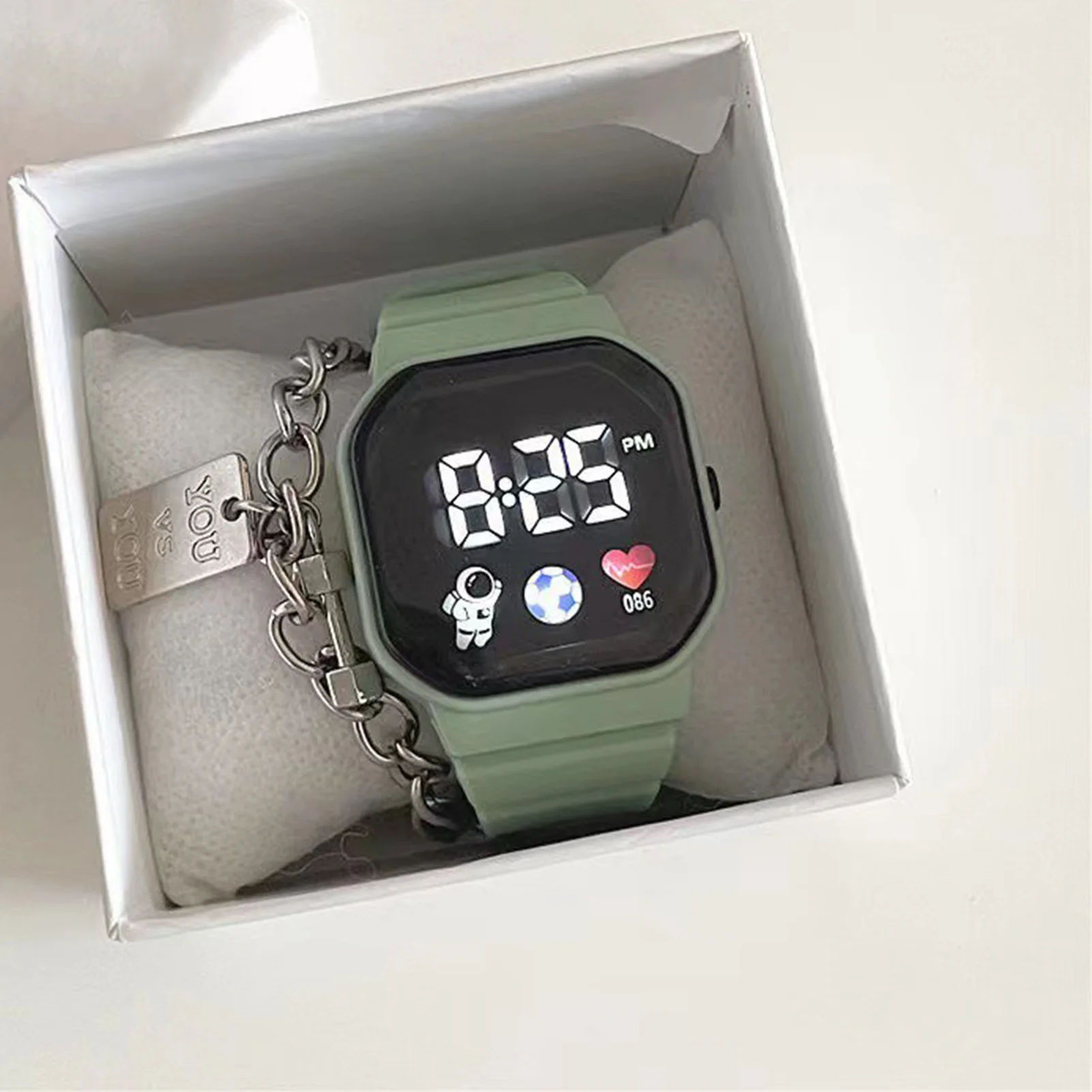 Large Digital Waterproof Watch Lightweight Precise Timing Digital Display Watch for Primary School Students