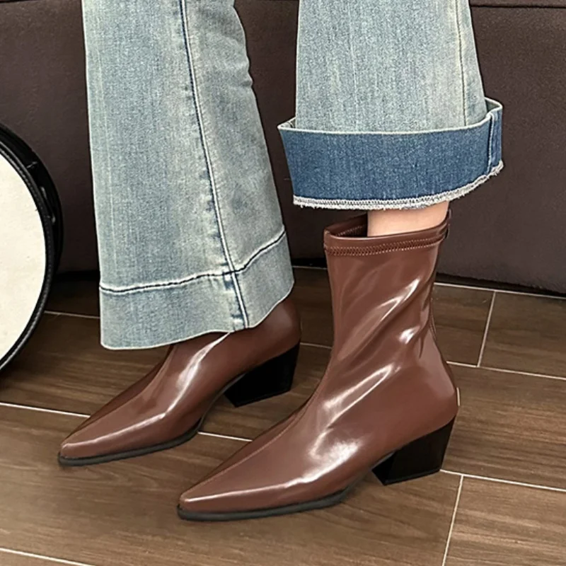 

Woman Shoes Chelsea High Ankle Boots 2025 Trend Designer Pointed Toe Women Motorcycle Boots Winter New Sexy Snow Botas Pumps