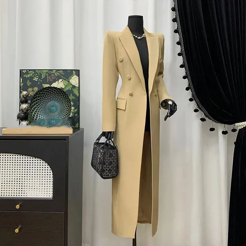 Trench da donna kaki con risvolto primavera autunno 2025 Nuovo stile con fibbia a doppia fila Trench da donna di moda di alta qualità soprabito 642