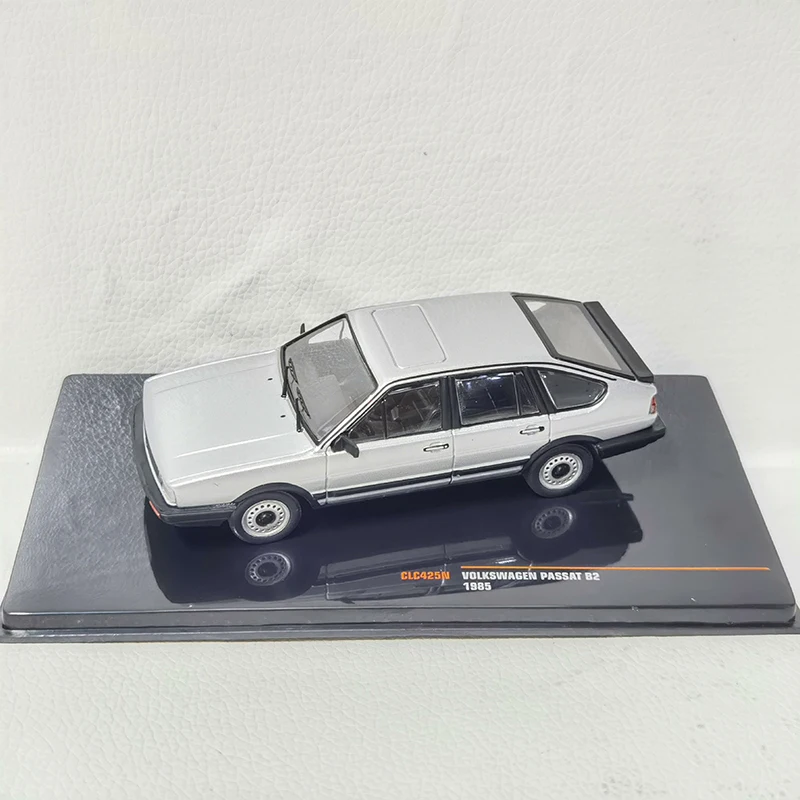 IXO 1:43 Scale PASSAT B2 1985 Alloy Car Model Toy Collectible Ornament Souvenir Toys Cars