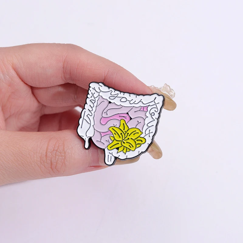 Creative human anatomy organ design enamel pins Cardiac kidney brooch Decorative badges on bags Medical student gifts wholesale