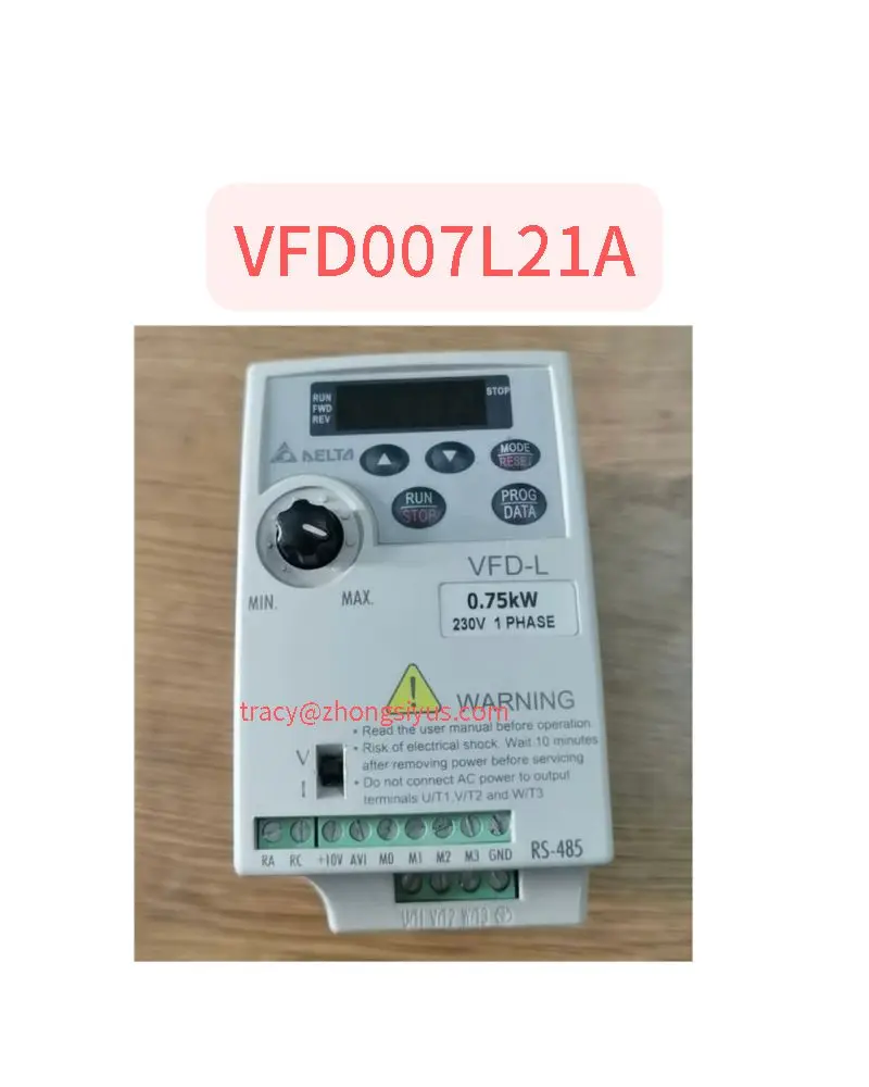 Used inverter 750W single phase input VFD007L21A test function normal