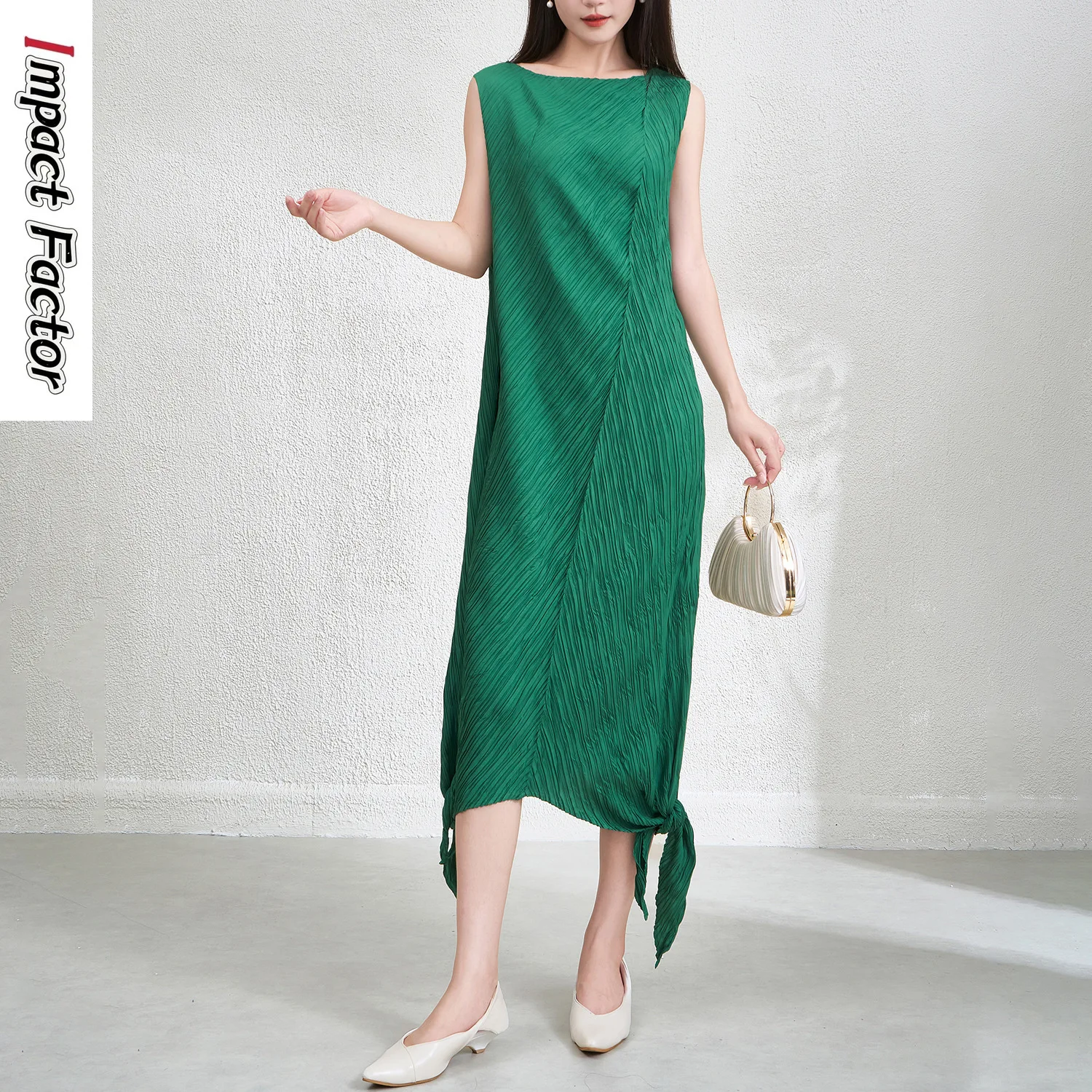 

Japanese Irregular Loose Vest Dress Women's Miyake 2025 Summer New Lazy Wind Japanese Vacation Dress