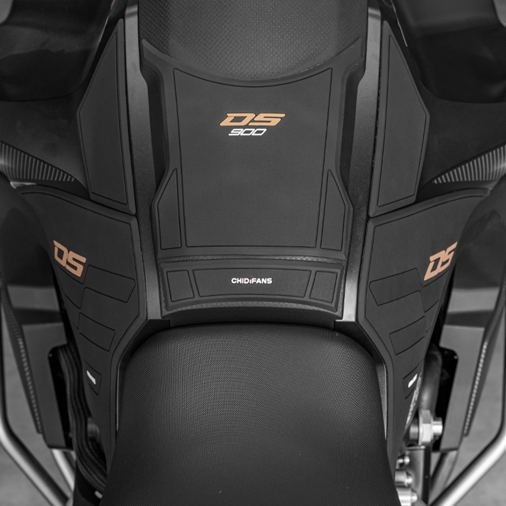 Motorcycle Anti-slip Tank Pad Rubber Sticker Compatible with VOGE DS900X Fuel Tank Protector Modification Accessories