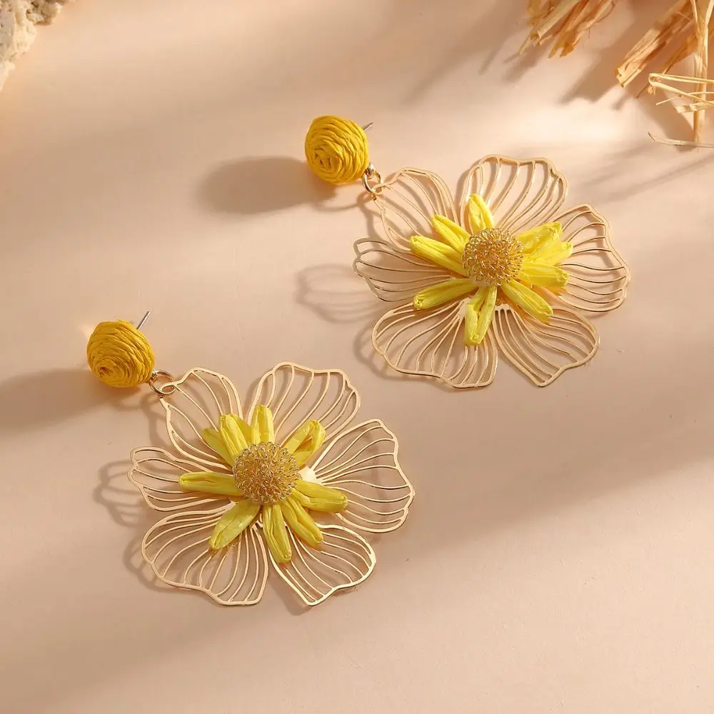Summer Raffia Grass Flower Earrings Hollow Out Lafite Grass Straw Drop earrings Handmade Exaggerated Bohemian Earrings Summer