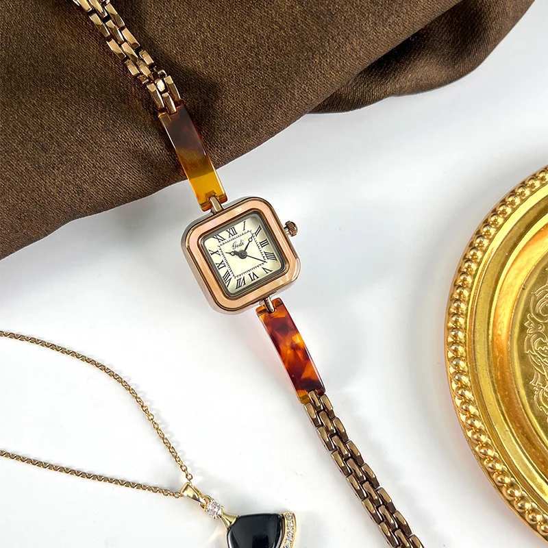 YFY niche retro fine chain women's watch, small and exquisite high-end amber temperament quartz small square watch