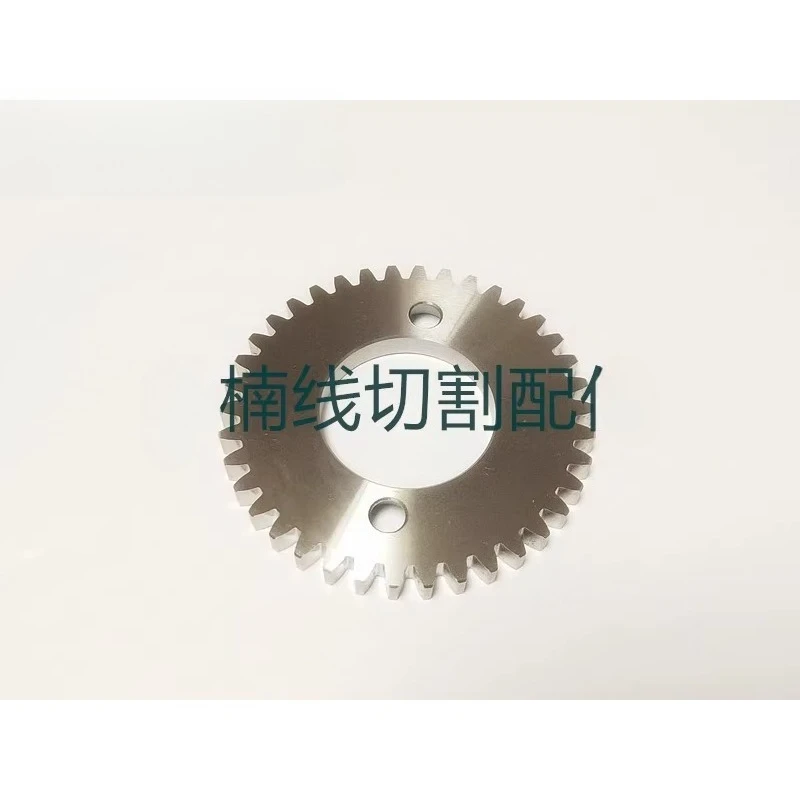 

1PC EDM wire cutting slow wire-moving accessories for Mitsubishi machine output gear X058D501H01 coarse teeth M420