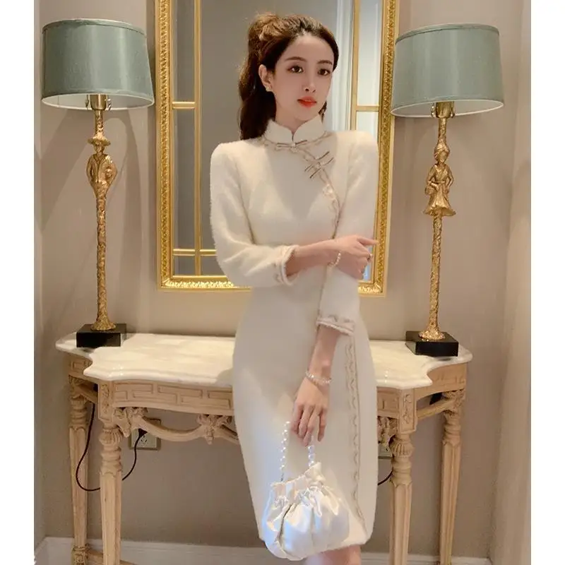 2024 chinese gentle style improved cheongsam skirt dress women\'s autumn and winter unique design lady warm daily qipao dress